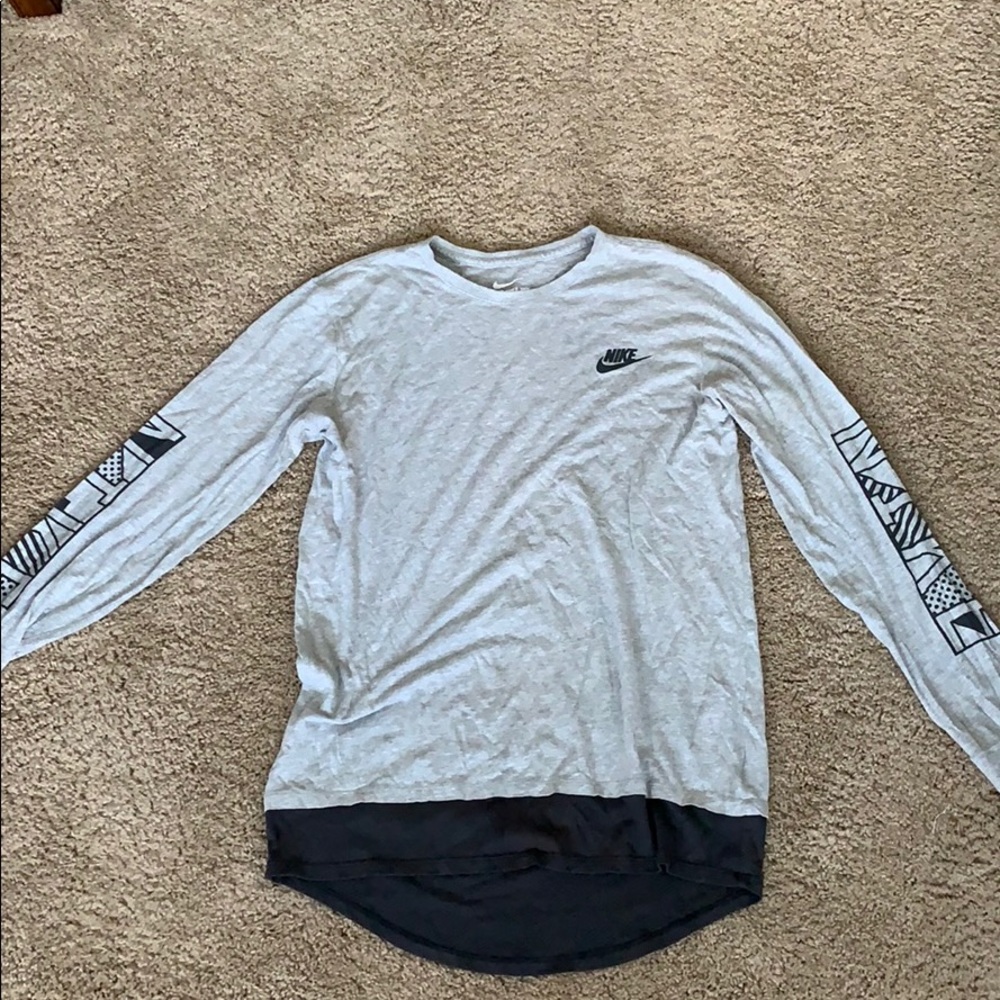 Nike long sleeve shirt